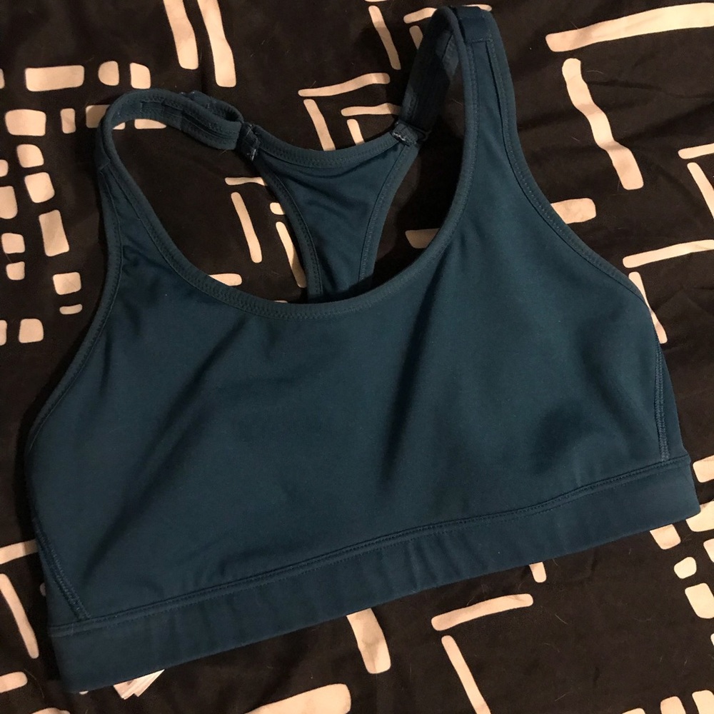 Gap sports bra